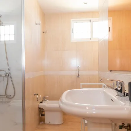 Sol Y Playa -frente Al Mar * Фуэнхирола