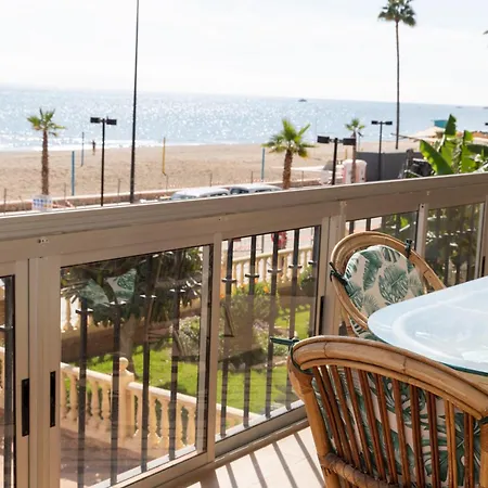 Sol Y Playa -frente Al Mar * Фуэнхирола