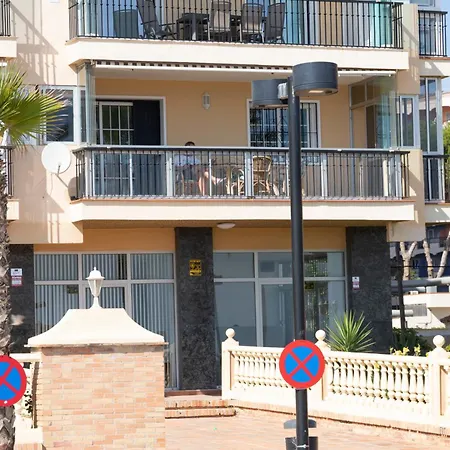 Sol Y Playa -frente Al Mar Apartamento *