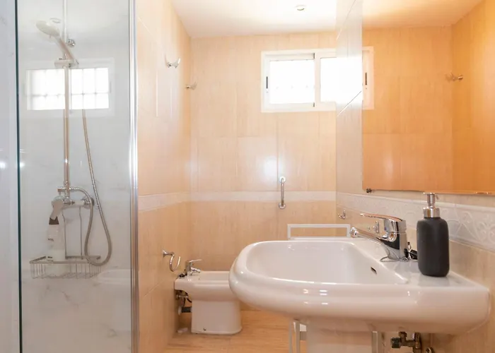 Sol Y Playa -frente Al Mar * Fuengirola